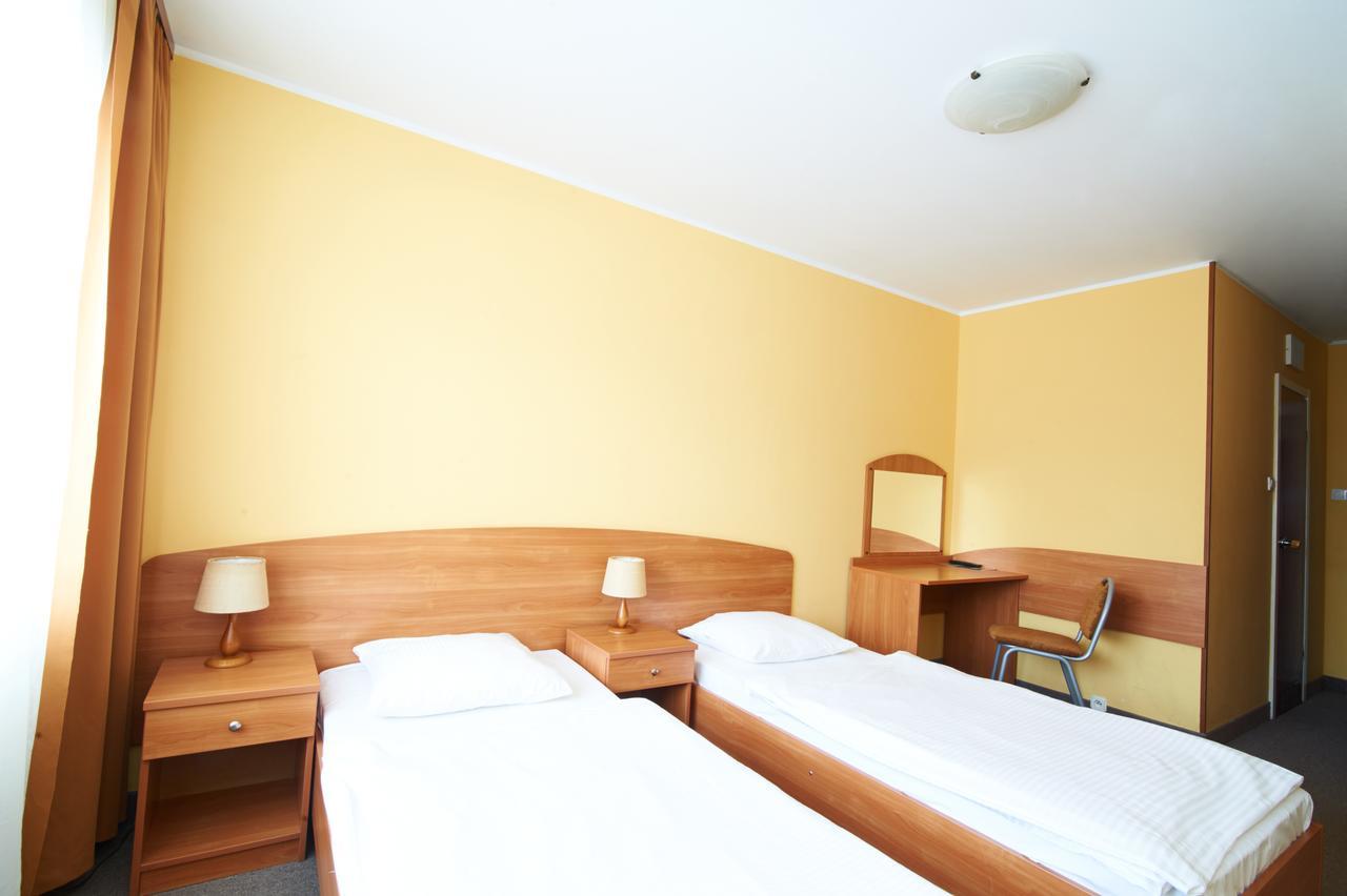Obiekt Hotelarski Patron Warszawa Rum bild
